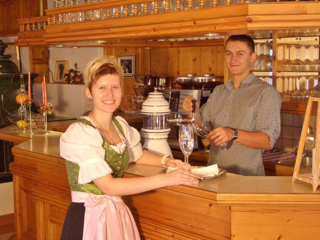 Hotel Schwarzenbergs Traube Глоттерталь Экстерьер фото